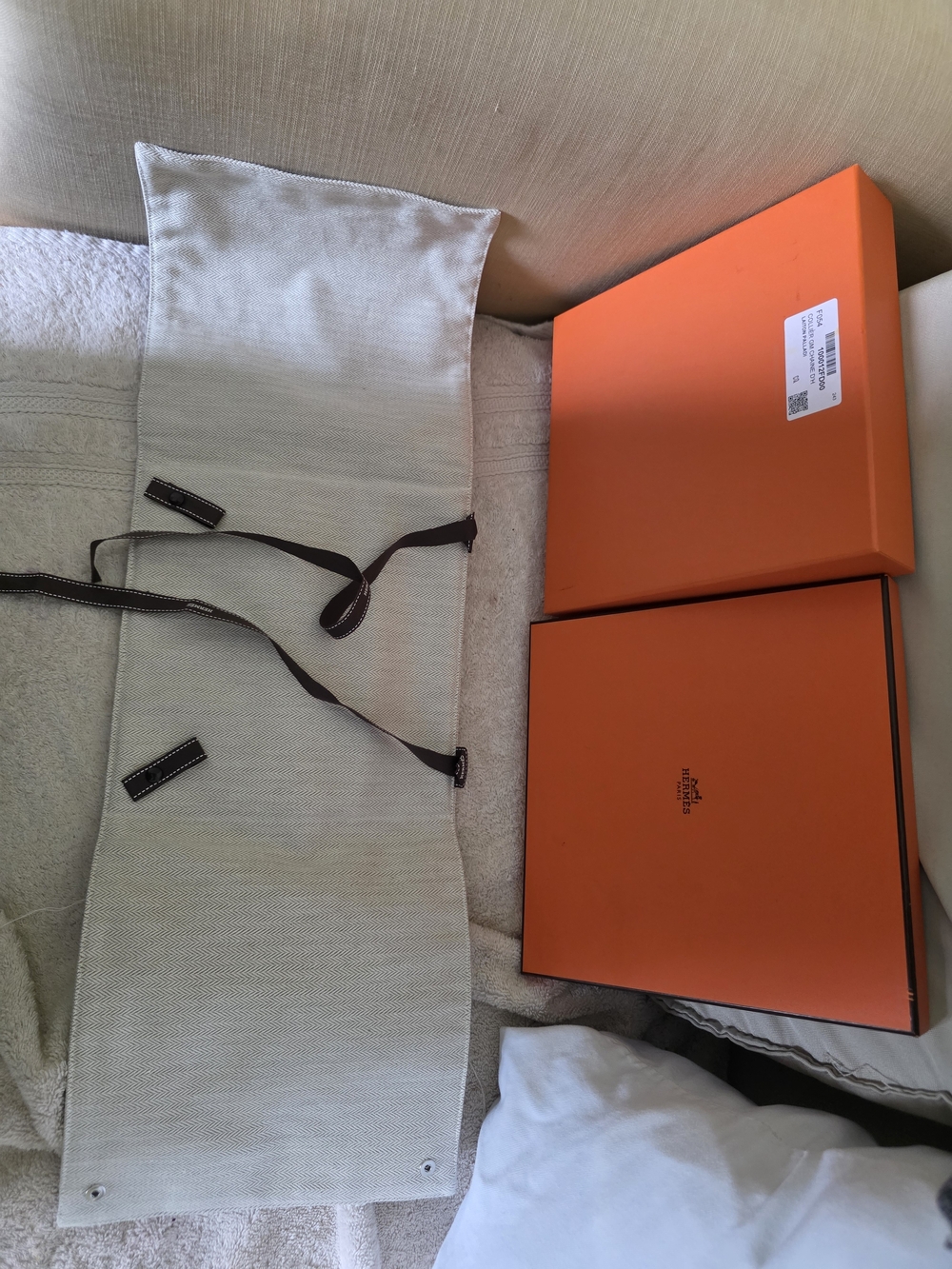 Authentic Hermès Orange Gift Box Set w/ Dust Bag & Ribbon 8.5” x 8.5”